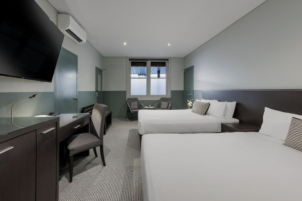 Фото Vulcan Hotel Sydney