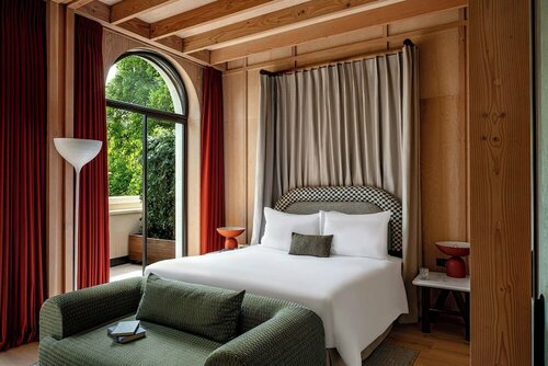 Внешний вид отеля Cowley Manor в Котсуолде, фото 3