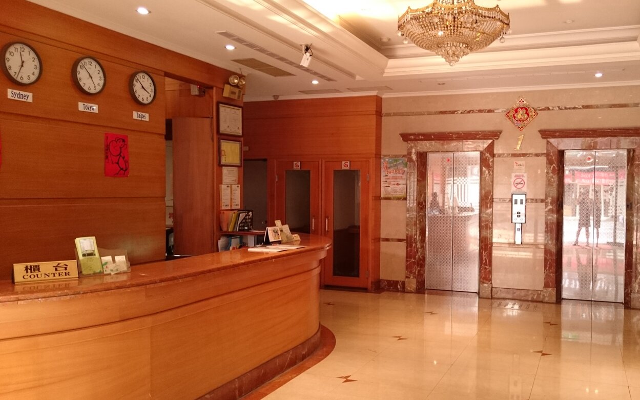 Фото Champion Hotel