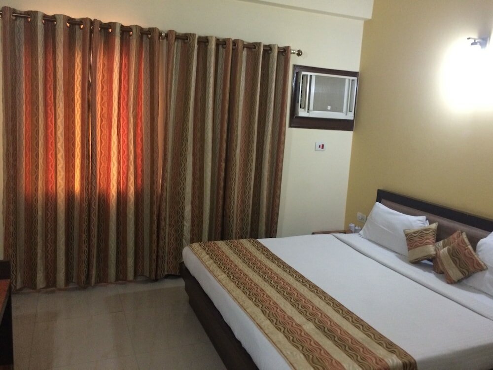 Фото Hotel Maiden Residency