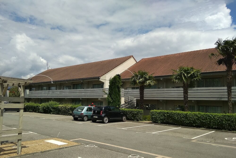 Фото Hotel Campanile Grenoble Sud - Seyssins