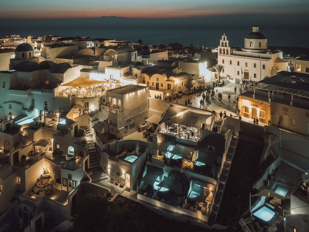 Фото Secret Legend Suites