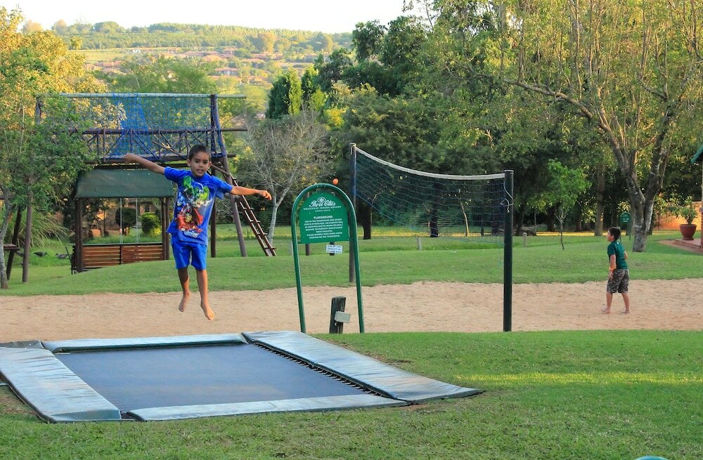 Фото Greenway Woods Resort