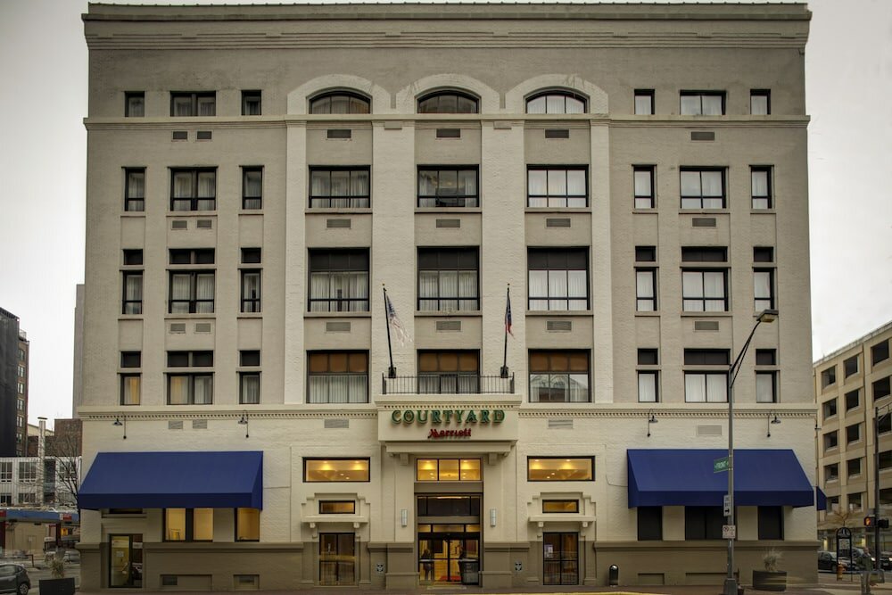 Фото Courtyard by Marriott Columbus Downtown