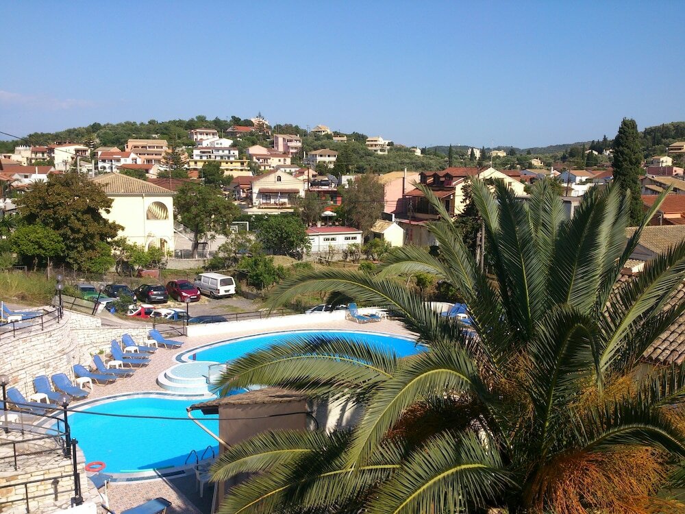 Фото Sunflower Apartments