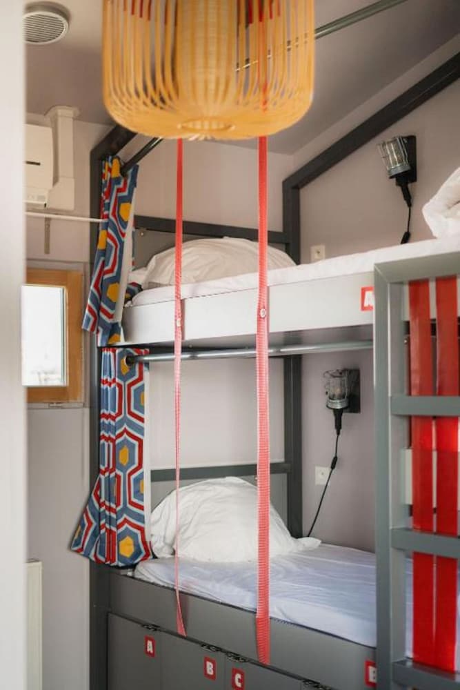 Фото The People Paris Belleville