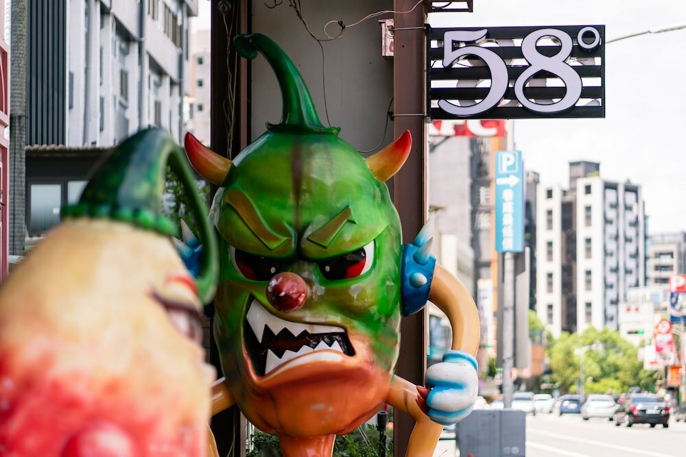 Фото 58 Hot Spring Hotel