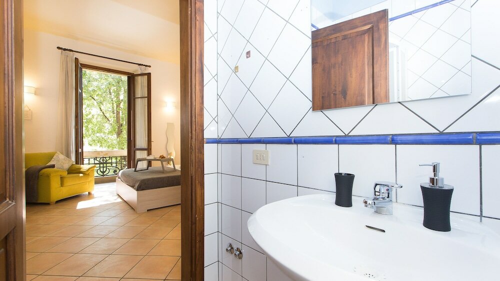 Фото Rental In Rome Rosselli Palace Apartment 2