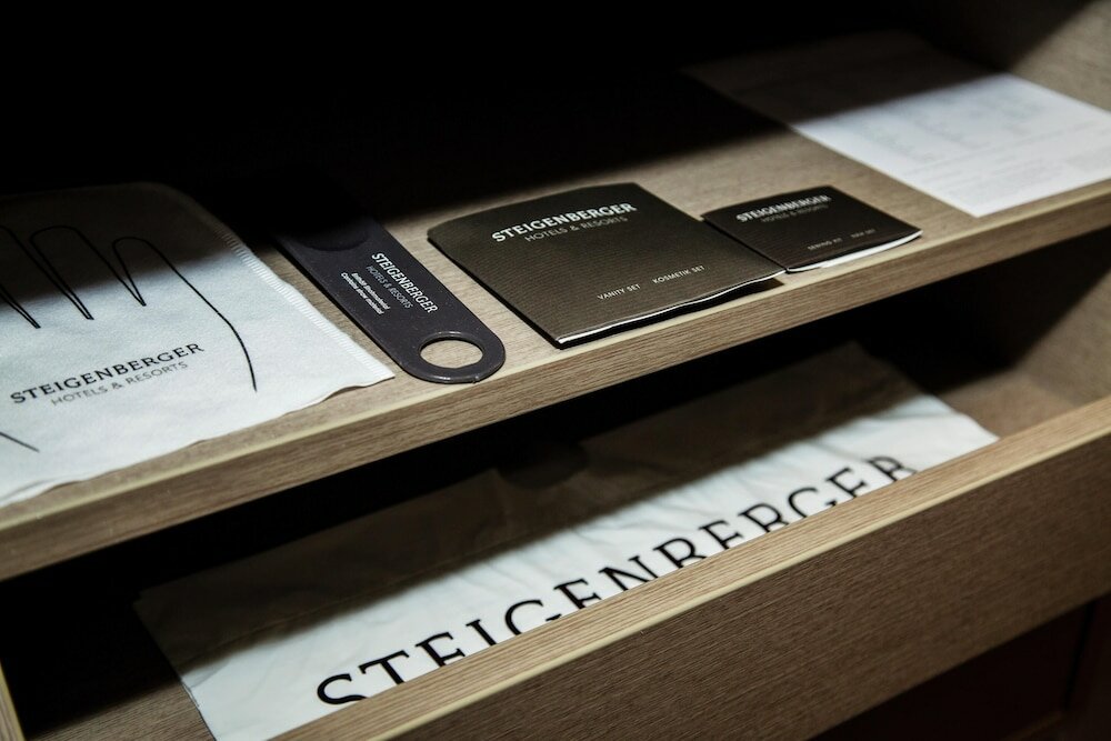 Фото Steigenberger Airport Hotel Berlin