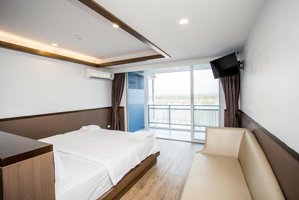 Фото Blu Hotel Nakhon Phanom