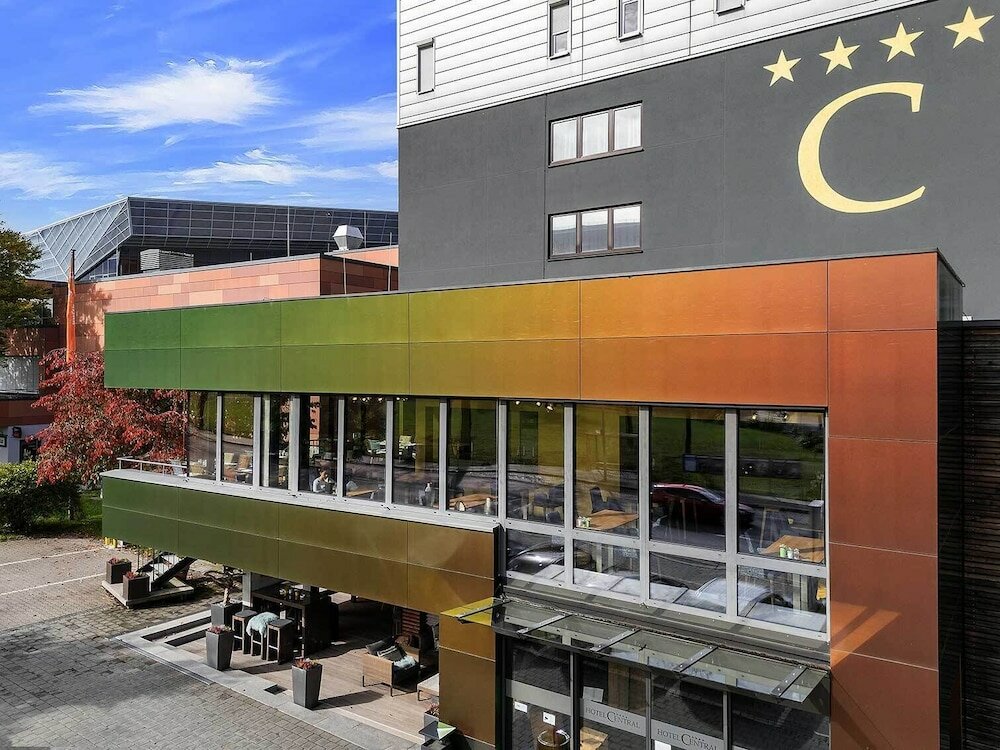 Фото отеля 1