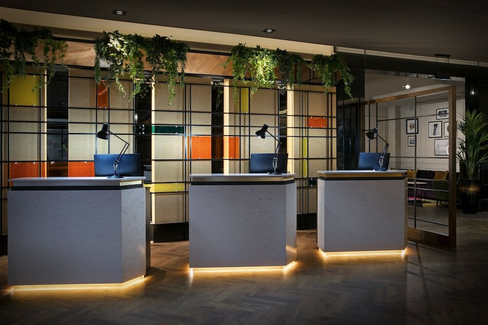 Фото Leonardo Royal Hotel London City - Tower of London