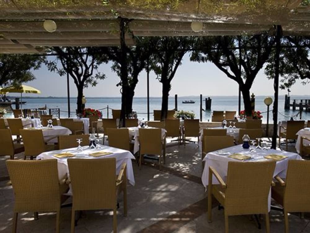 Фото Hotel Sirmione e Promessi Sposi