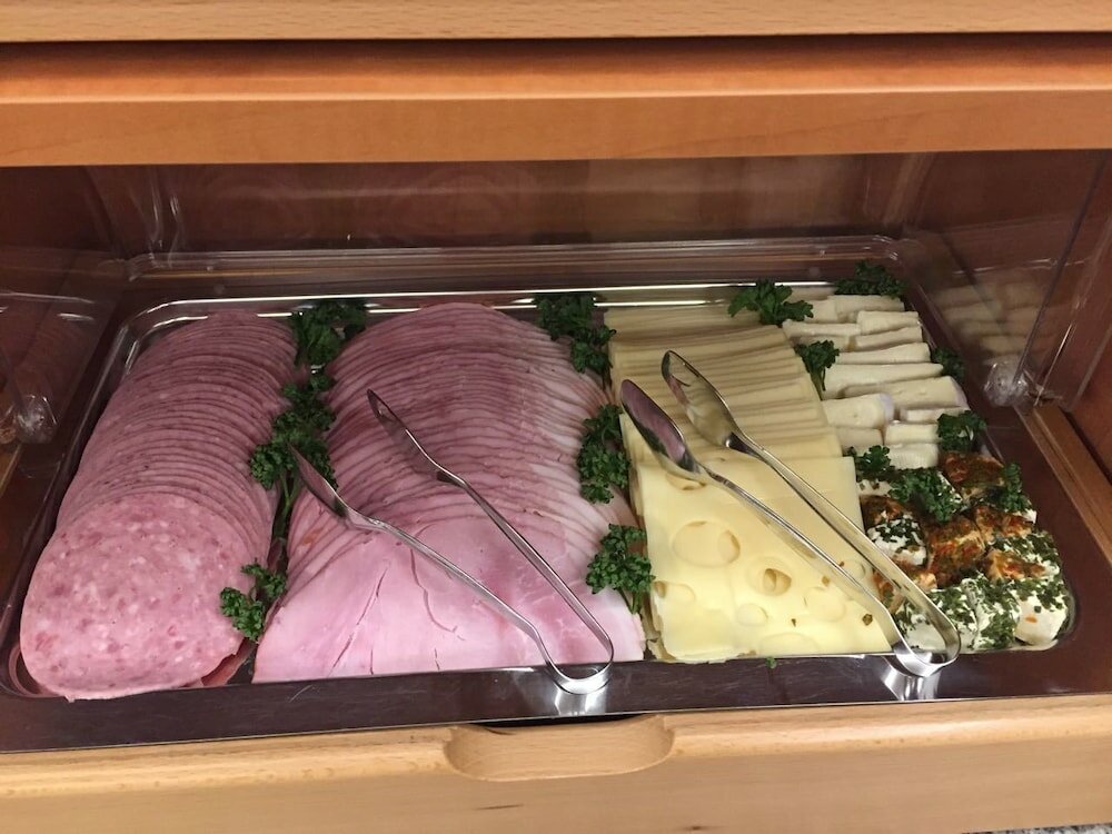 Фото Hotel Garni Brunnthaler