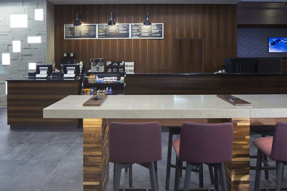 Фото Courtyard by Marriott New Orleans Near the French Quarter