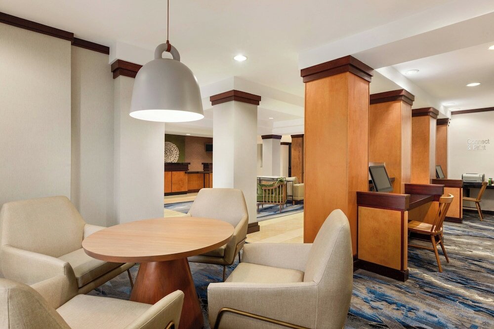 Фото Fairfield Inn & Suites Jacksonville West/Chaffee Point