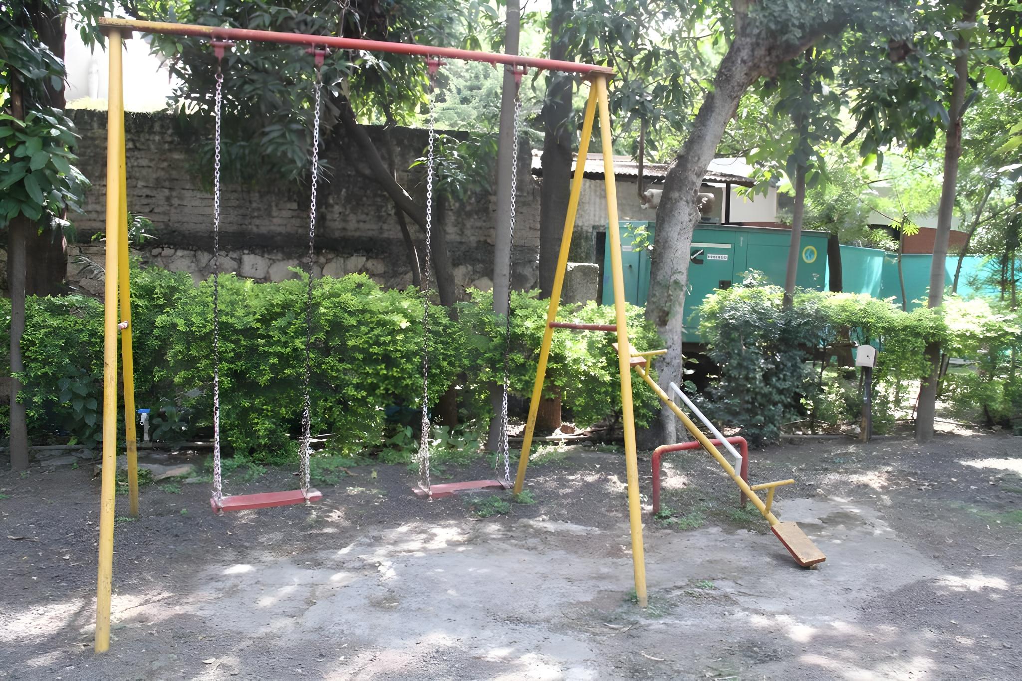 Фото Hotel Tapovan