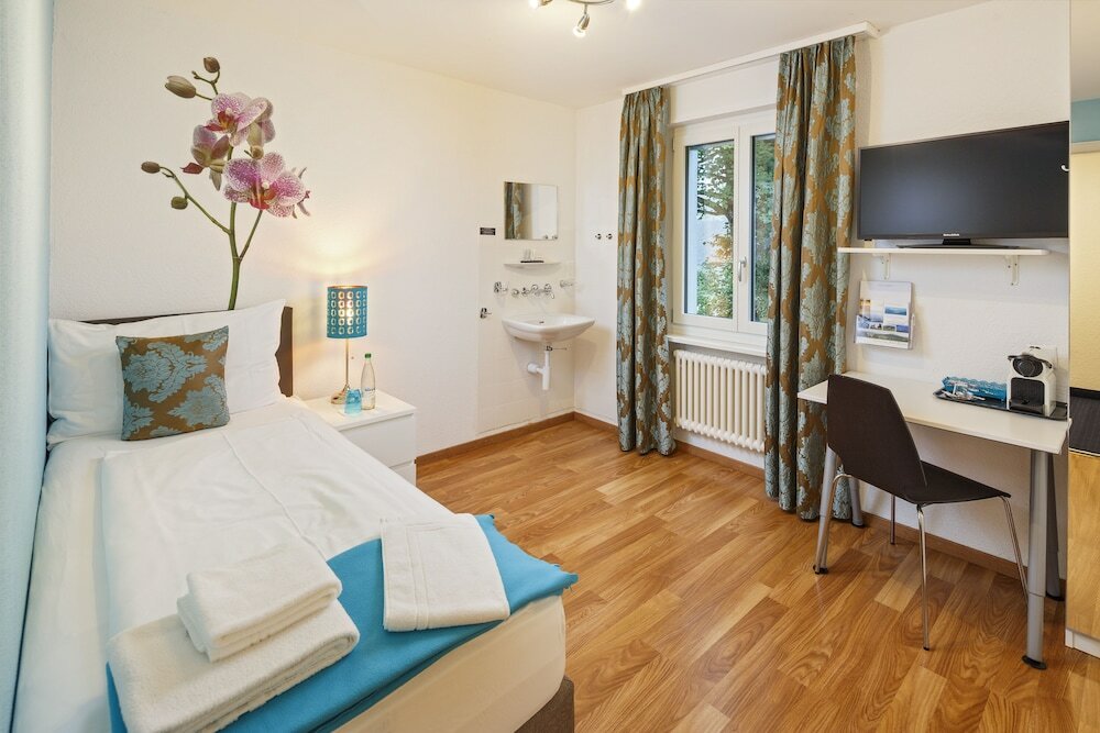 Фото Hotel Sonnenberg