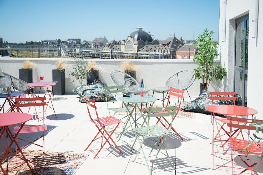 Фото Campanile Saint-Brieuc Centre - Gare
