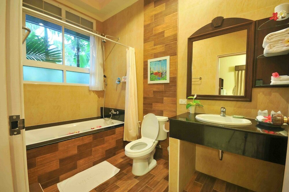 Фото Villa Wanida Garden Resort