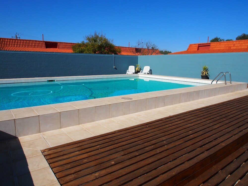 Фото Dongara Hotel Motel