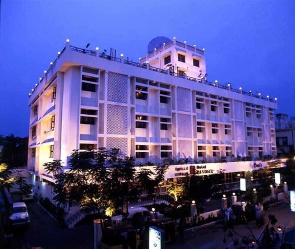 Фото Hotel Pandian