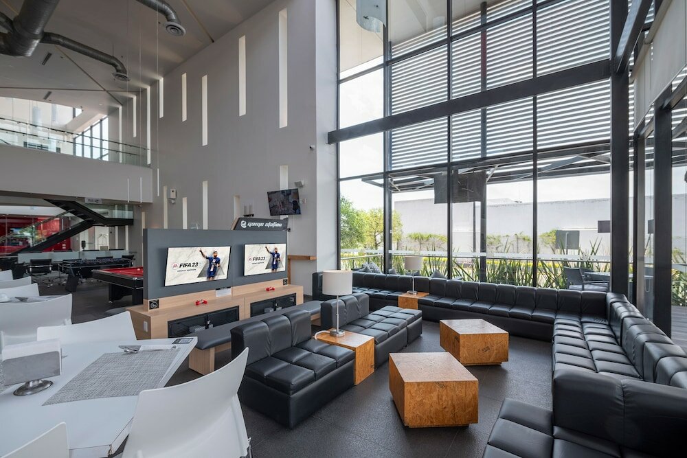 Фото Ramada Encore by Wyndham Queretaro