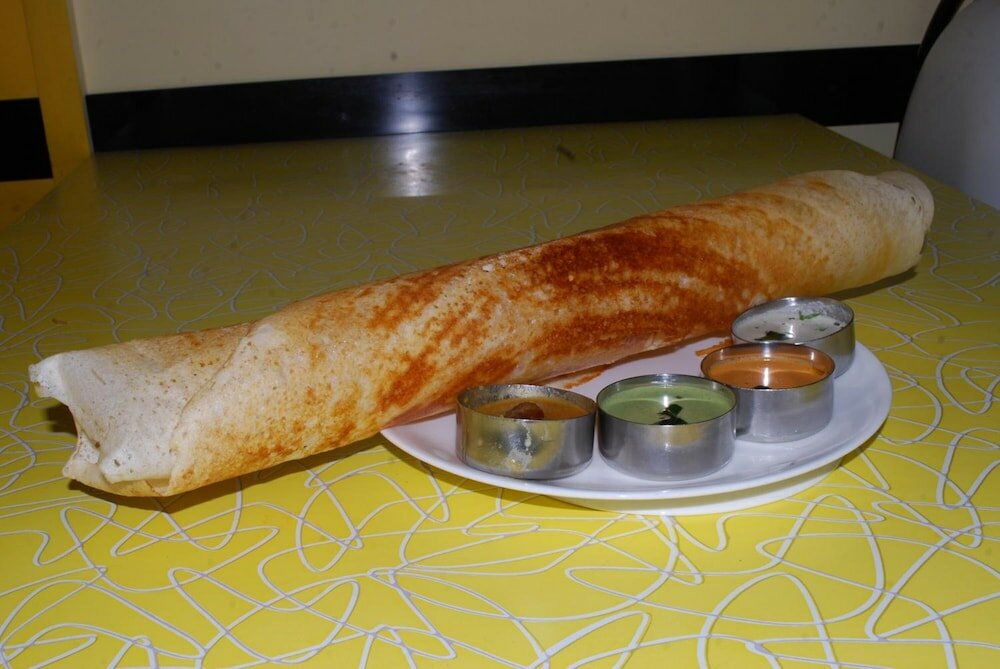 Фото Hotel Pandian