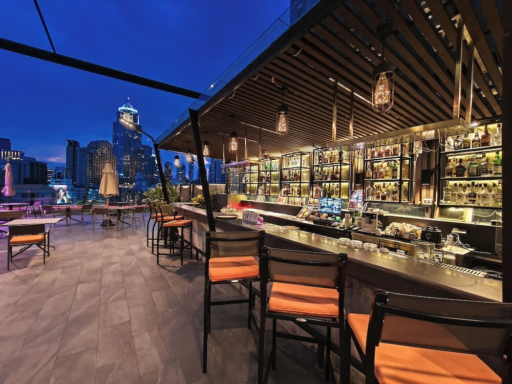 Фото Citrus Suites Sukhumvit 6 Bangkok