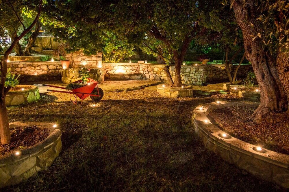 Фото Naftilos Skiathos