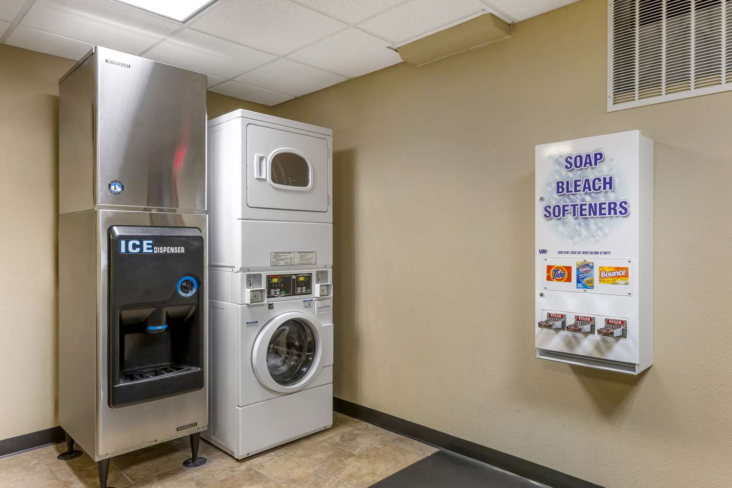 Фото Best Western Plus Raton Hotel