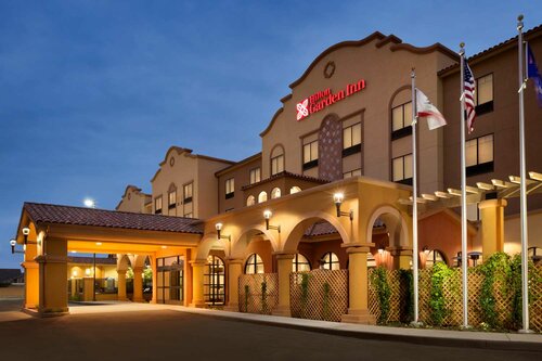 Внешний вид отеля Hilton Garden Inn Lompoc в Ломпоке, фото 1