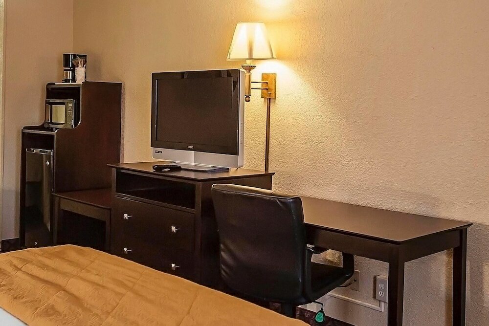 Фото Quality Inn & Suites Covington