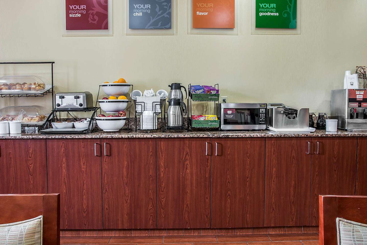 Фото Comfort Inn & Suites University South