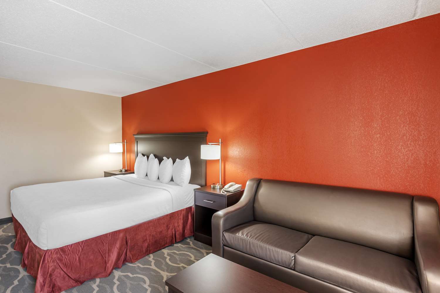 Фото Best Western Inn At Blakeslee-pocono