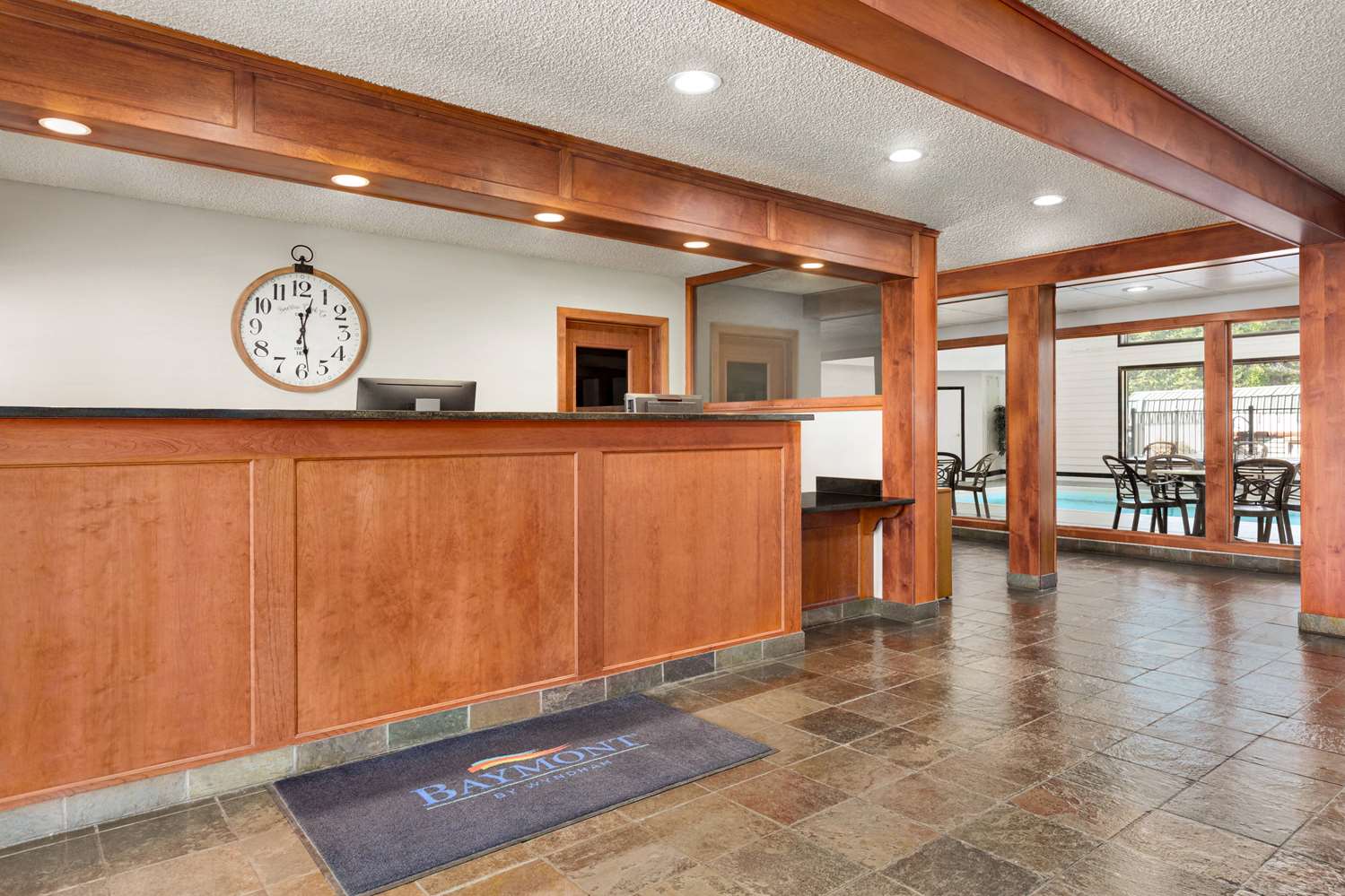 Фото Baymont by Wyndham Whitefish