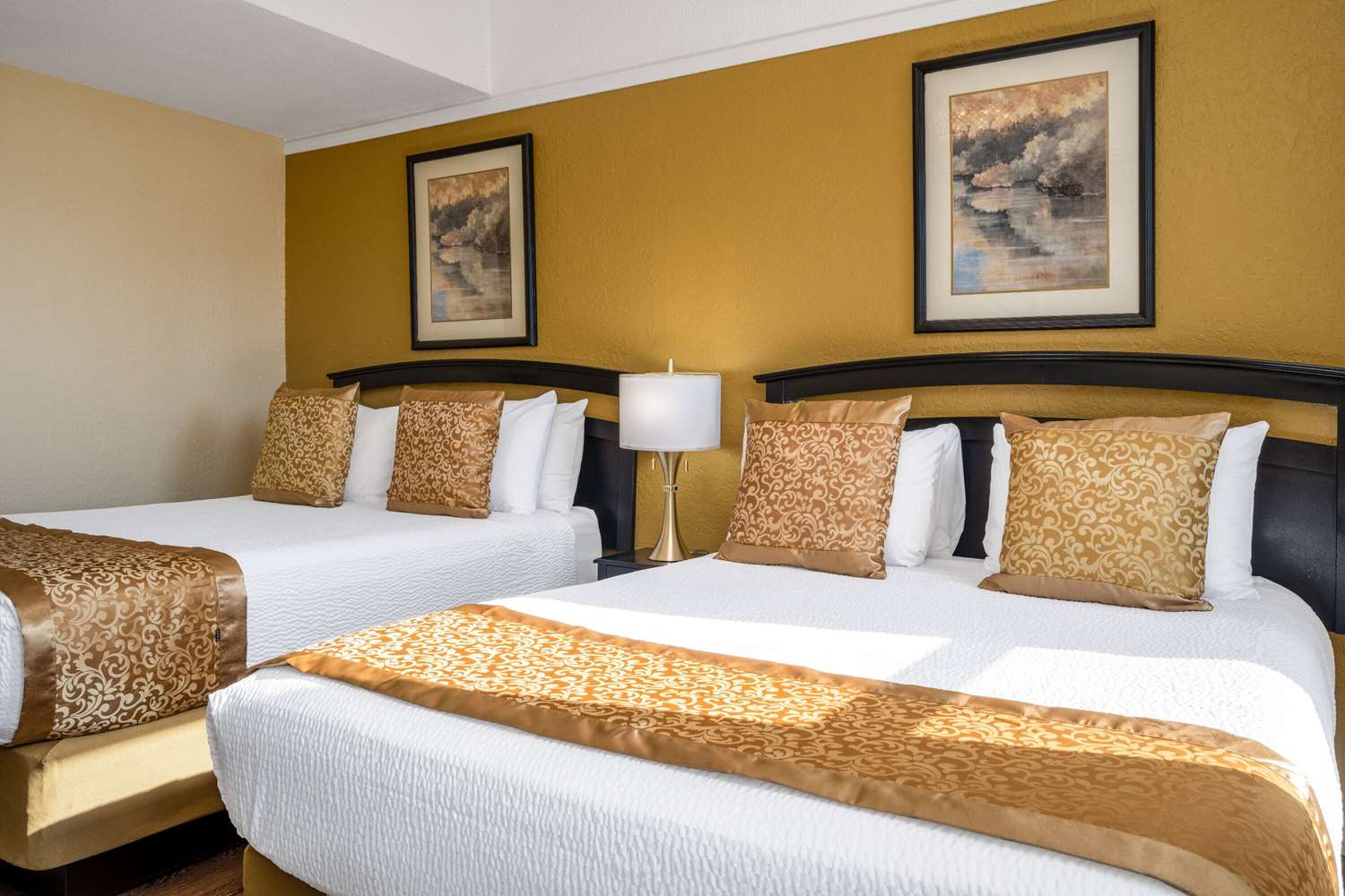 Фото Gilmore Hotel, Trademark Collection by Wyndham