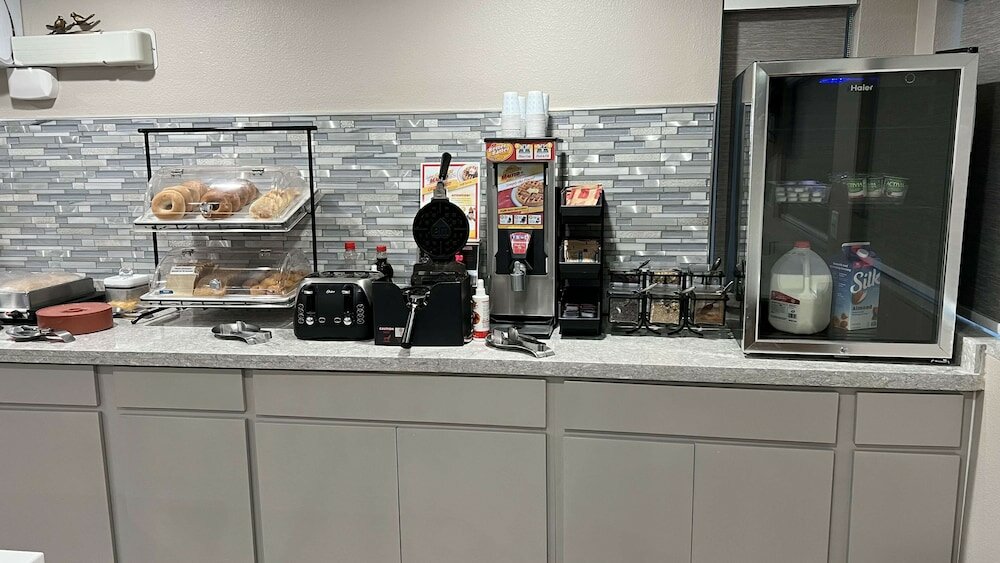 Фото Best Western El Rancho Palacio