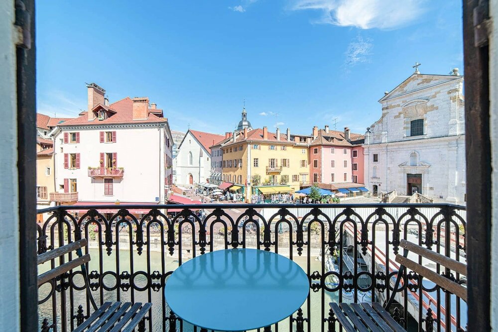 Фото Hôtel du Palais de l'Isle