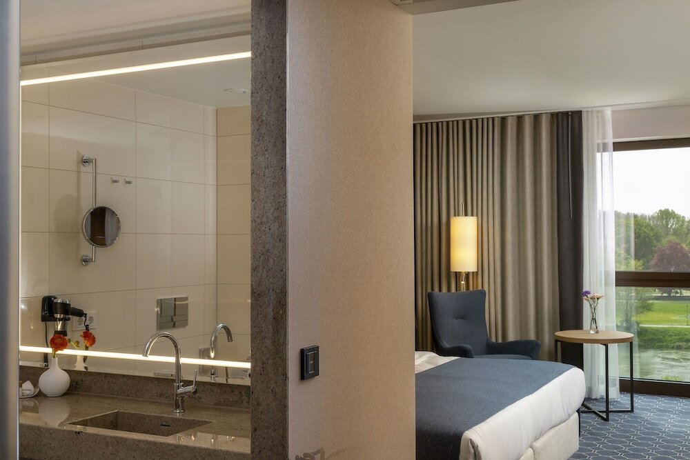 Фото Maritim Hotel Ingolstadt