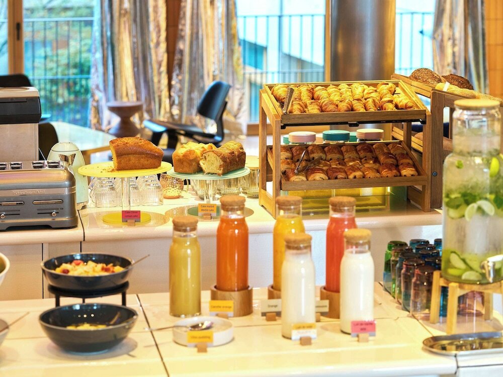 Фото Tribe Paris Clichy