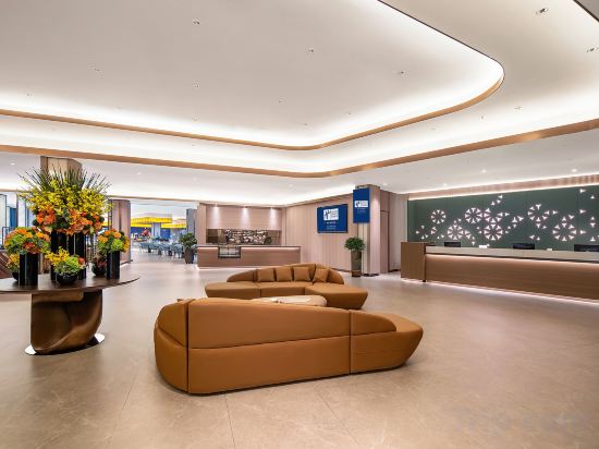 Фото Holiday Inn Express Shanghai Putuo, an Ihg Hotel