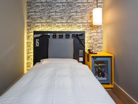 Фото Swiss Wine by Fassbind