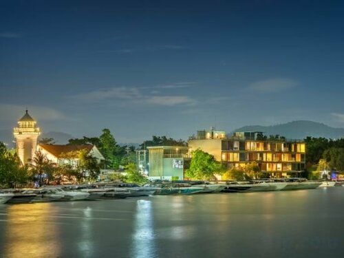 Внешний вид отеля Arch39 Phuket Beach Front в Чалонге, фото 1