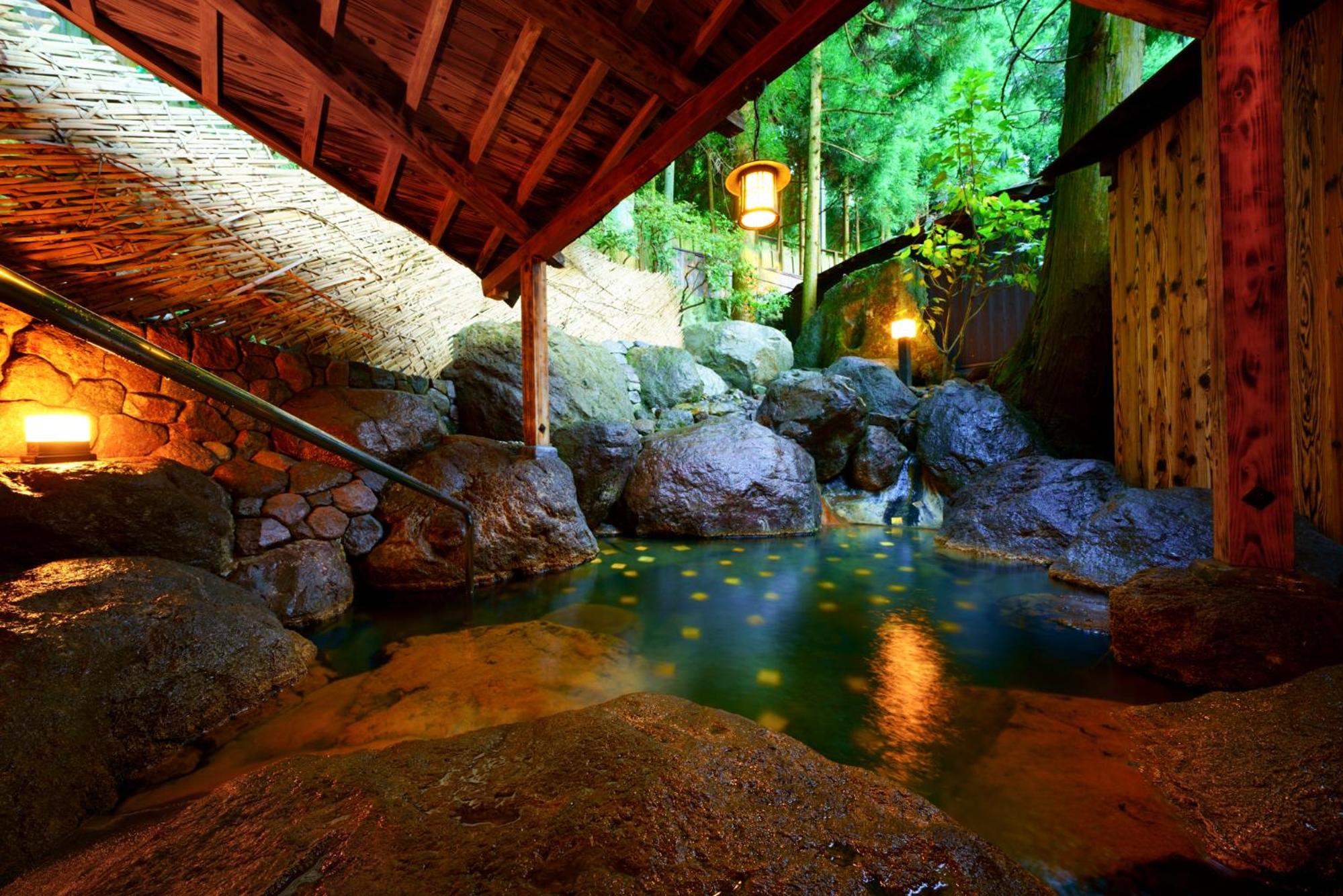 Фото Beppu Onsen Beppu Showaen