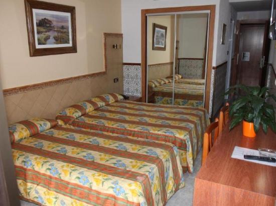 Фото Hotel Univers