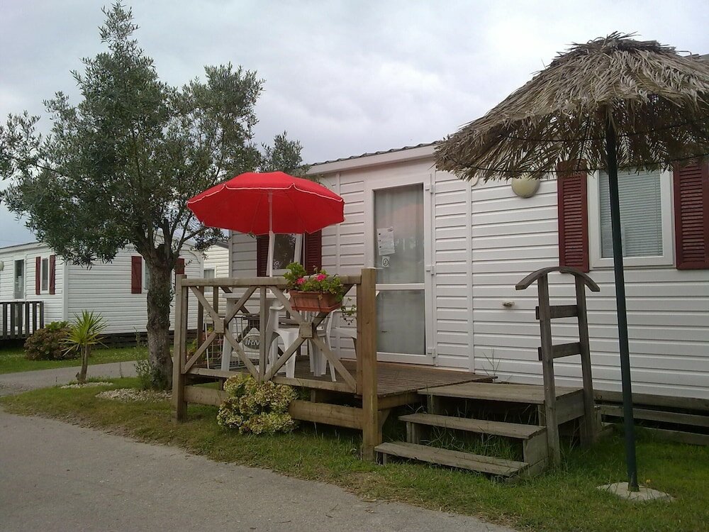 Фото Land's Hause Bungalows