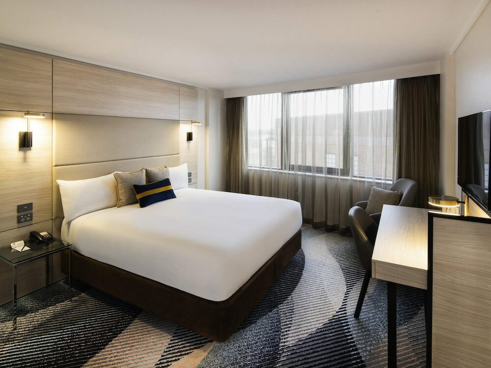 Фото Novotel Sydney Parramatta