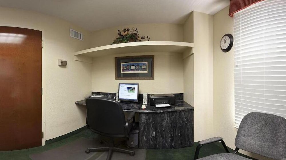 Фото Holiday Inn Express Breaux Bridge, an Ihg Hotel