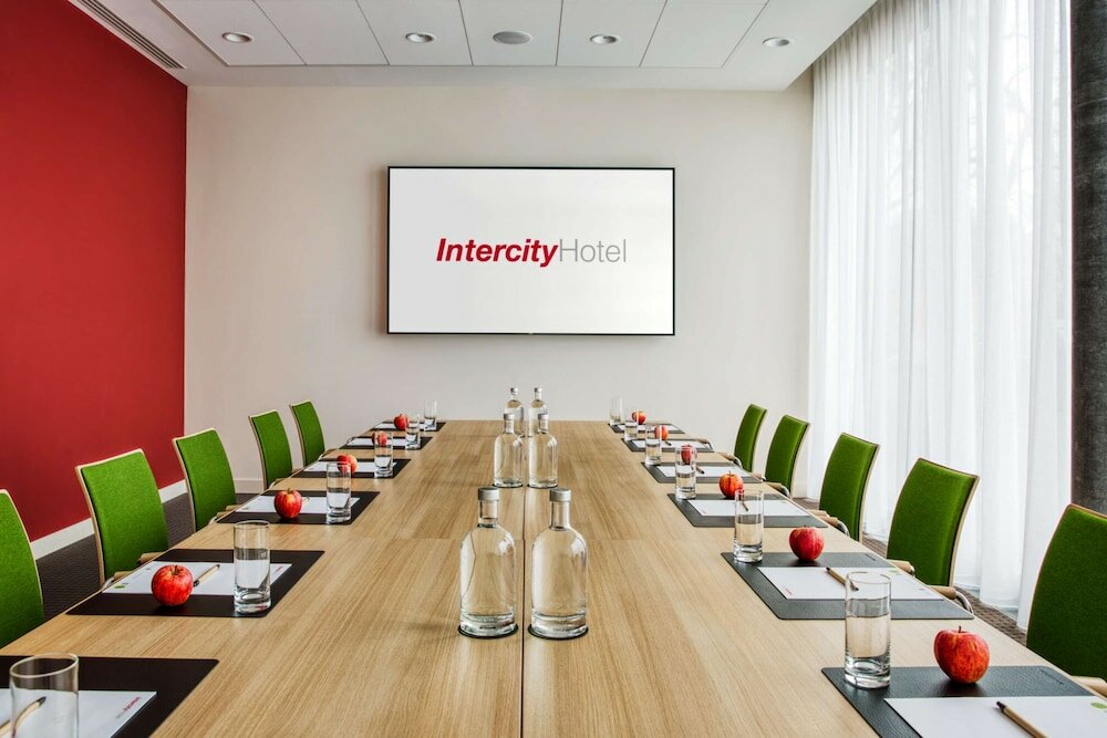 Фото IntercityHotel Zurich Airport
